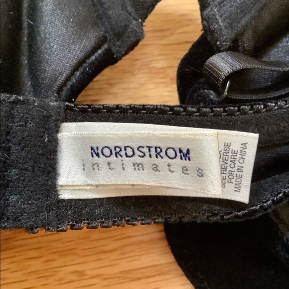 Nordstrom Black Velvet Push Up Bra - Picture 3 of 4